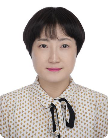 최영미 교수 사진